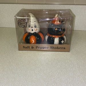 Johanna Parker Halloween Salt & Pepper shakers